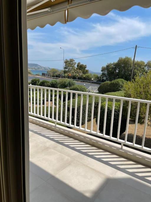 Lagonisi Luxury Appartment 2 By The Sea Esterno foto