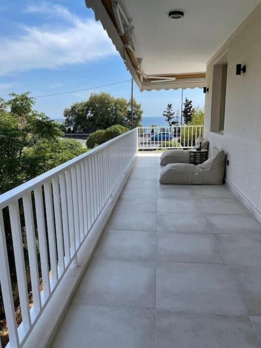 Lagonisi Luxury Appartment 2 By The Sea Esterno foto